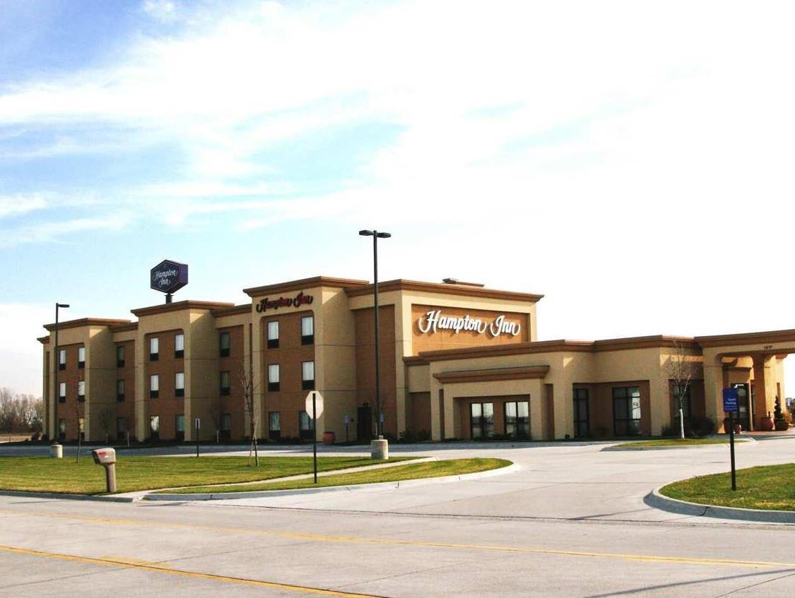 Hampton Inn York Bagian luar foto