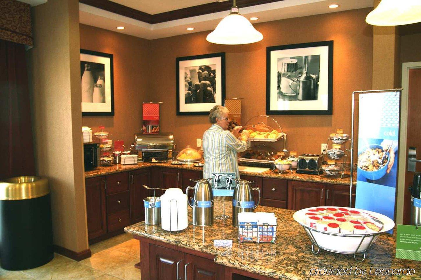 Hampton Inn York Restoran foto